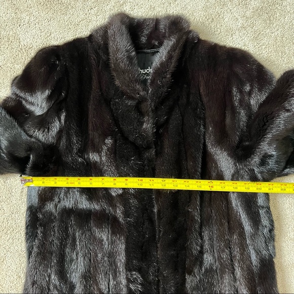 Hudson’s Fur Salon Women’s Long Brown/Black Genuine Mink Coat - Picture 11 of 12